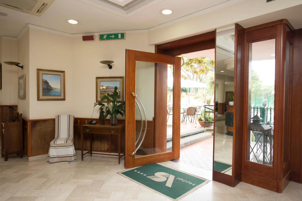 Hotel Villa Serena Castellammare di Stabia Kültér fotó