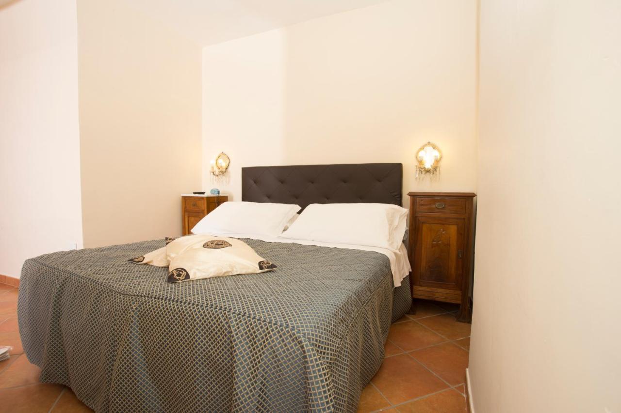 Hotel Villa Serena Castellammare di Stabia Kültér fotó
