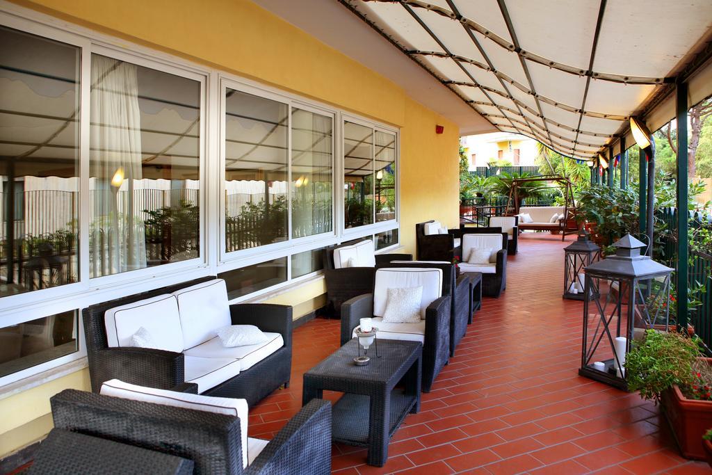 Hotel Villa Serena Castellammare di Stabia Kültér fotó