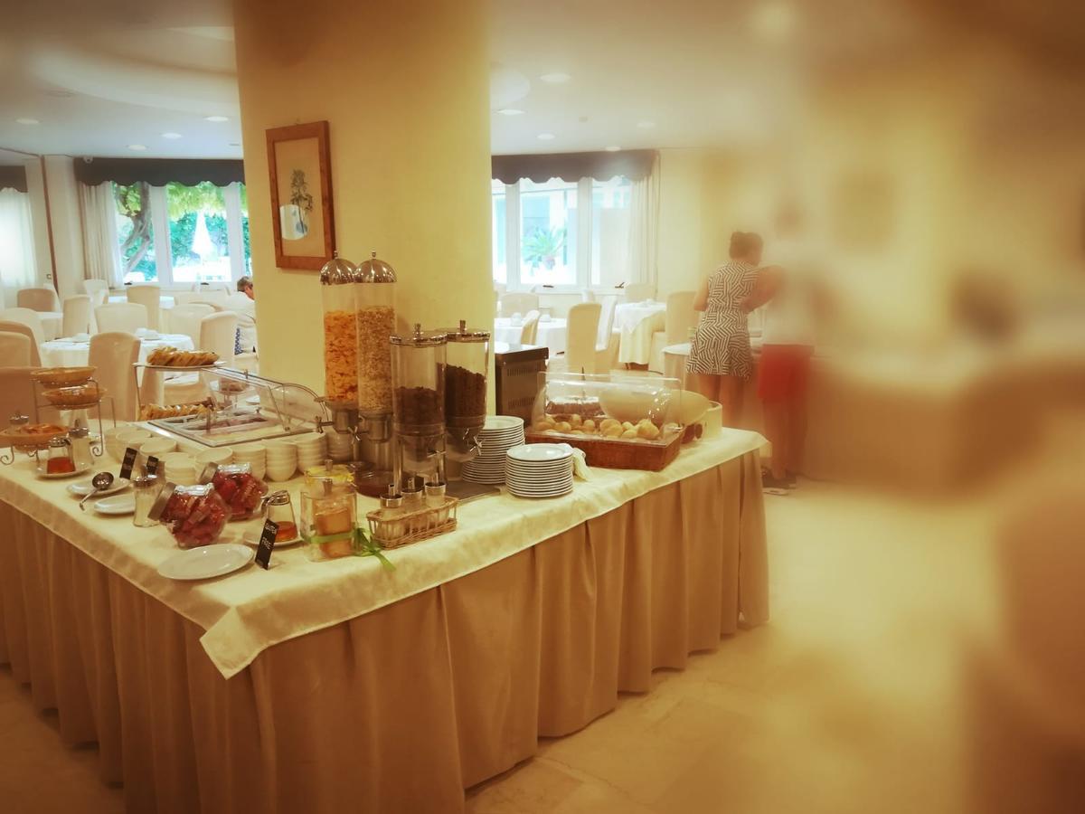 Hotel Villa Serena Castellammare di Stabia Kültér fotó